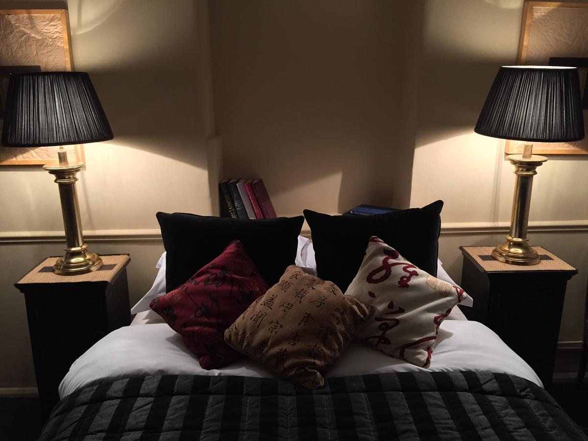 Hotel The Fox And Hounds à Oakham Extérieur photo
